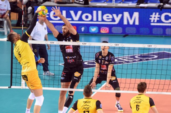 lube-volley-pge-skra-belchatow-3-650x433