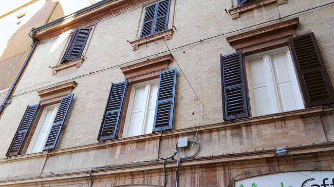 movida-corso-repubblica-cambio-infissi_foto-LB-1-650x365