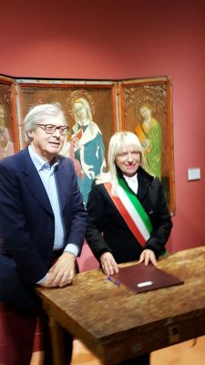 sgarbi_san_severino_foto_mo-7-225x400