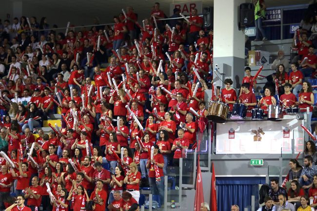 Tifosi-Lube_foto-LB-4-650x433