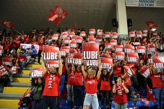 Tifosi-Lube_foto-LB-6-1-325x217