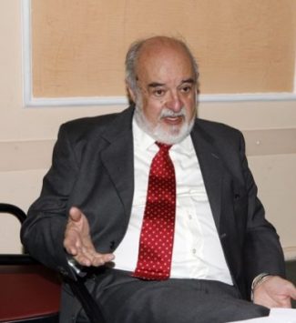 alfredo-e-andrea-mancini-650x434-1-325x355