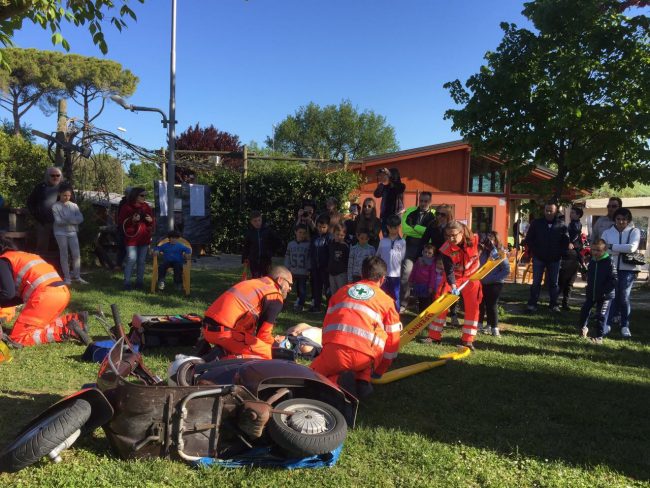 ali-per-la-vita-formazione-pronto-soccorso-cinciallegra-civitanova-foto-dellassociazione-3-650x488