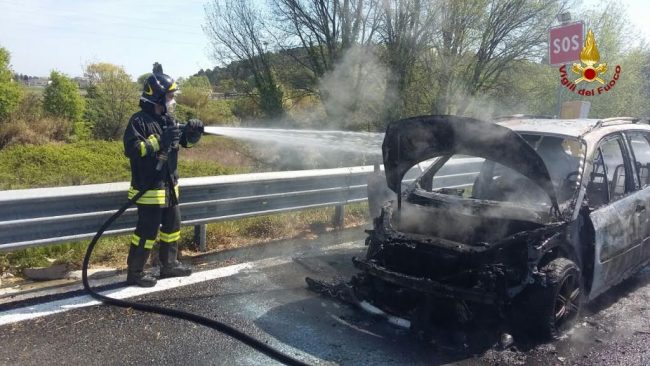 auto-a-fuoco-4-650x366
