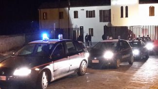 controlli-carabinieri-macerata-cingoli-treia-1-325x183
