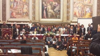 foto-assemblea-infiorata-castelraimondo-Fabriano