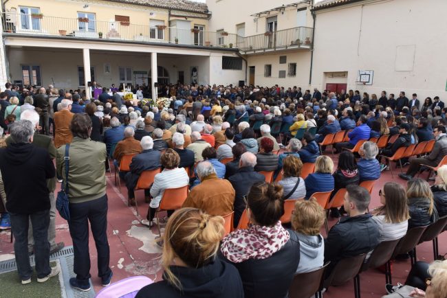 funerale-giacomo-zucchini-salesiani-porto-recanati-FDM-9-650x434