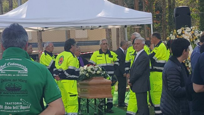 funerale-riccardo-milani-1-1-650x366
