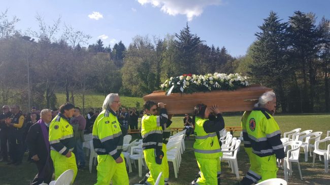 funerale-riccardo-milani-2-1-650x366