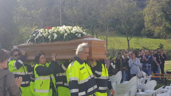 funerale-riccardo-milani-4-1-650x366