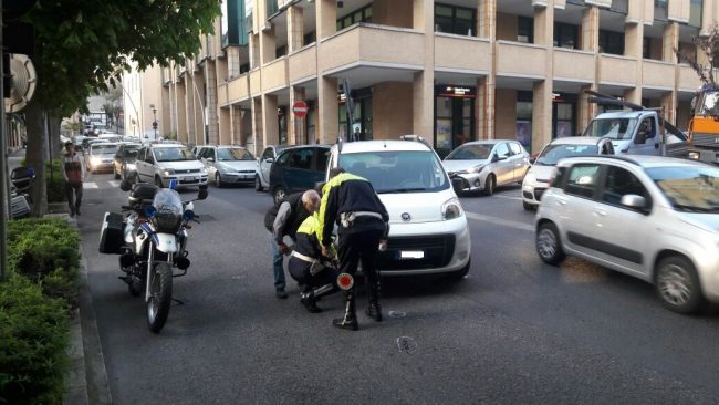 incidente-macerata-scooter-viale-don-bosco-6-650x366