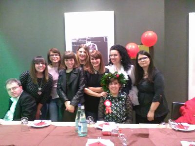 neo-laureata-insieme-con-gli-amicii