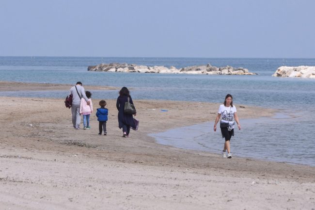spiaggia-lungomare-nord-civitanova-1-650x433