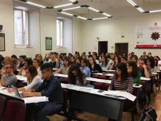 studenti_economia_sett2016-325x244
