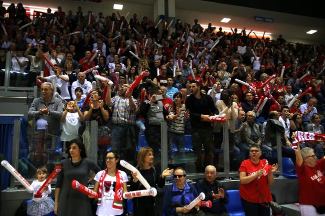 vittoria-lube-esultanza-tifosi_foto-LB-1-650x433