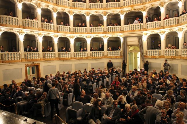 Carofiglio_Giostra_MacerataRacconta_Foto-LB-2-650x433