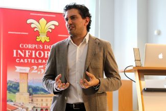 Conferenza-Infiorata-Castelraimondo-9-325x217