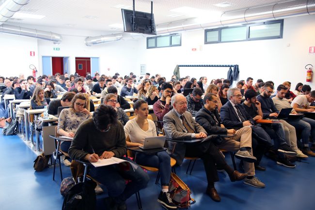 Convegno-Unimc_foto-LB-4-650x433