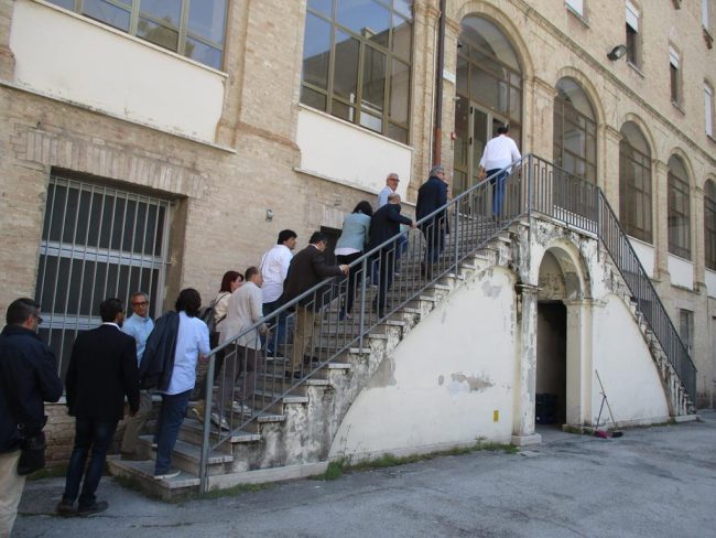 ERRANI-SOPRALLUOGO-SCUOLE-MACERATA-7-Copy-650x488