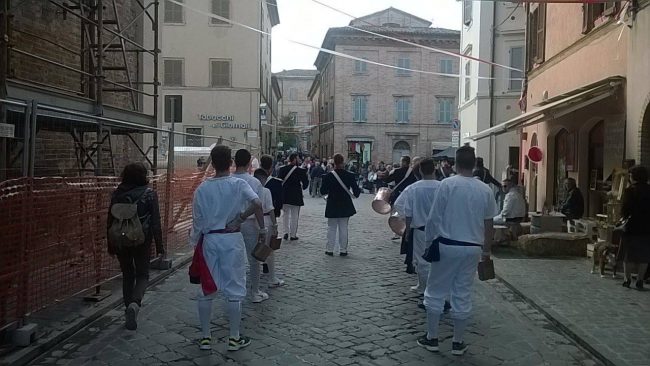 SFILATA-CORTEO