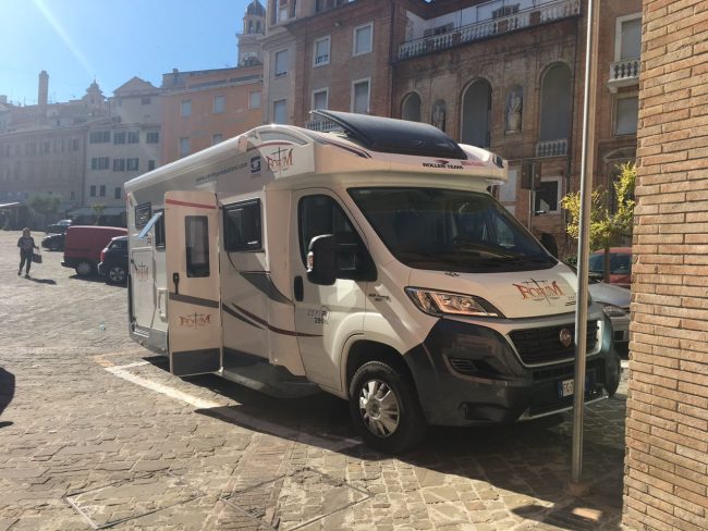 camper-forum-piazza-mazzini