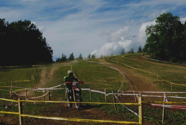 campionato-regionale-enduro-castelraimondo-10-650x436