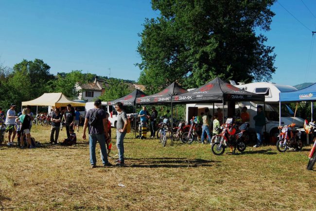 campionato-regionale-enduro-castelraimondo-3-650x436