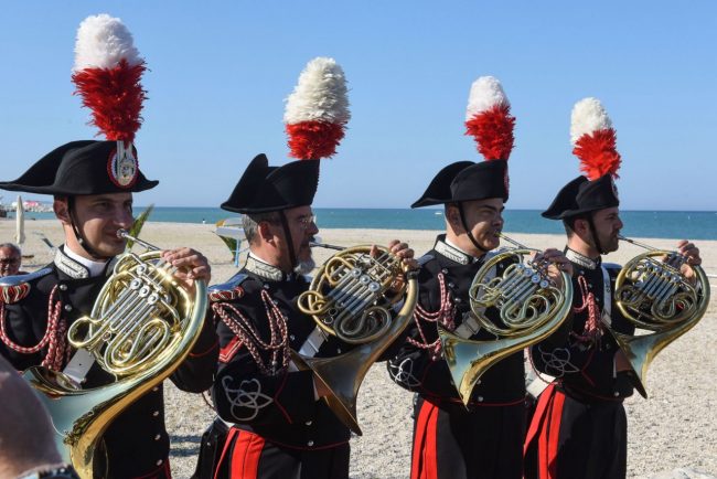 cerimonia-piermnanni-carabinieri-civitanova-2-650x434
