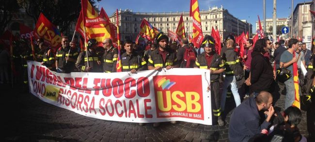 corteo-vigili-del-fuoco