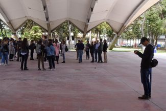 giovani-architetti-in-visita-al-varco-sul-mare-civitanova-4-325x217