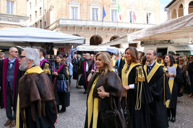 inaugurazione-anno-accademico-unimc_Foto-LB-2-650x433