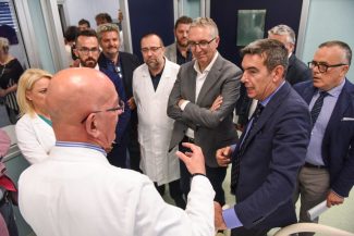 inaugurazione-medicina-durgenza-ospedale-civitanova-9-325x217
