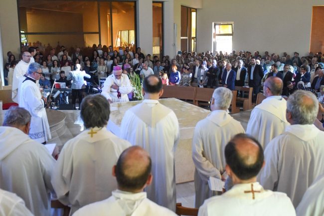 nuova-chiesa-san-marone-civitanova-7-650x433