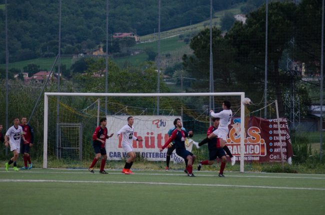 tolentino-juniores-campione-2016-2017-11-650x431