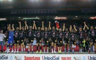 vittoria-scudetto-lube-2017_foto-LB-8-325x204