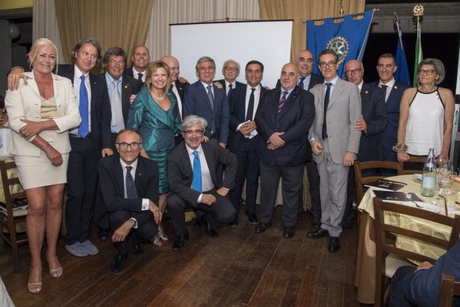 Il-nuovo-direttivo-Rotary-e-UTE