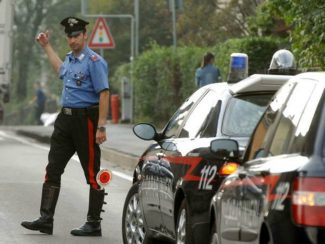 carabinieri-archivio991-325x244