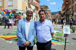 infiorata-11-325x217