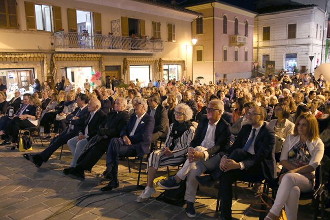 infiorata-6-650x433