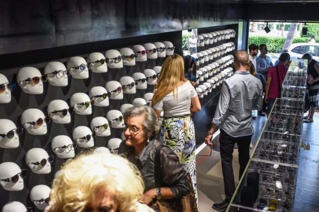 nuova-apertura-ottica-mataloni-piazza-xx-settembre-civitanova-FDM-11-650x433