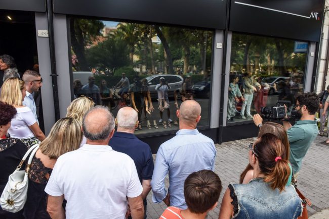 nuova-apertura-ottica-mataloni-piazza-xx-settembre-civitanova-FDM-2-650x434