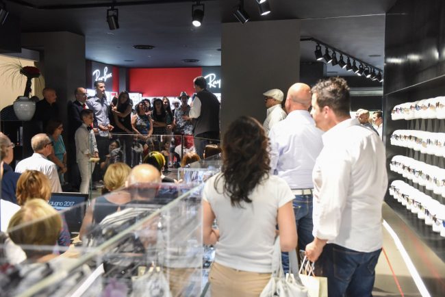 nuova-apertura-ottica-mataloni-piazza-xx-settembre-civitanova-FDM-25-650x434