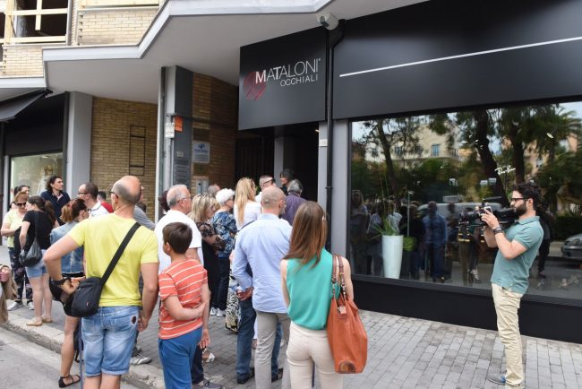 nuova-apertura-ottica-mataloni-piazza-xx-settembre-civitanova-FDM-5-650x434