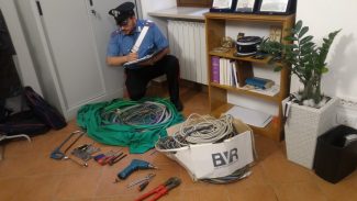 rame-furto-carabinieri-cingoli