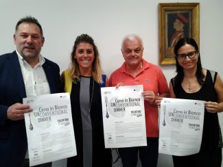 CENA-IN-BIANCO-PRESENTAZION