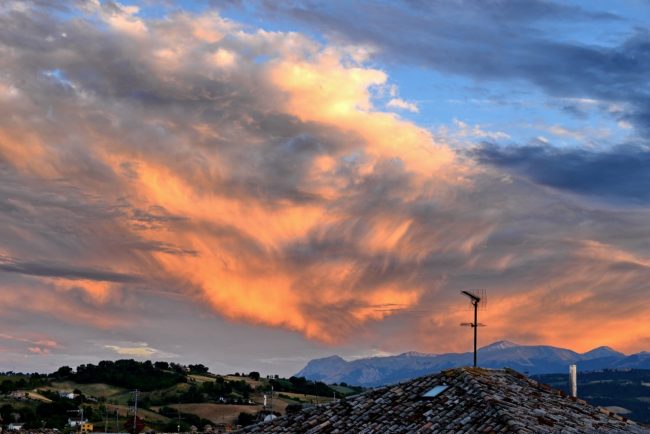 Foto-maltempo-da-Colmurano_2_ridimensiona-650x434