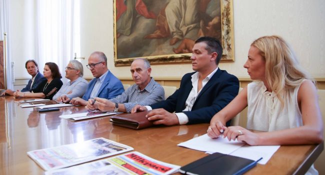 IMG_9436copyright-luigi-gasparroni-650x350