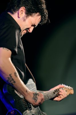 Mike-Zito2-copia-266x400