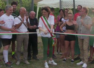 Taglio-nastro-1-325x237
