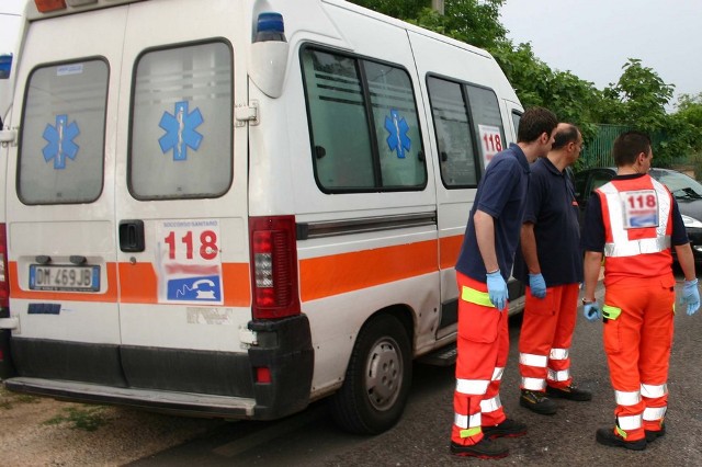 ambulanza-118-archivio-arkiv-14